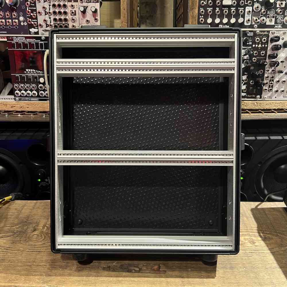 Damaru Eurorack Modular Travel Case (7U 50hp Unpowered – 1U Top)