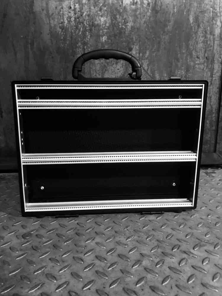Damaru Eurorack Modular Travel Case (7U 104hp Unpowered – 1U Top)